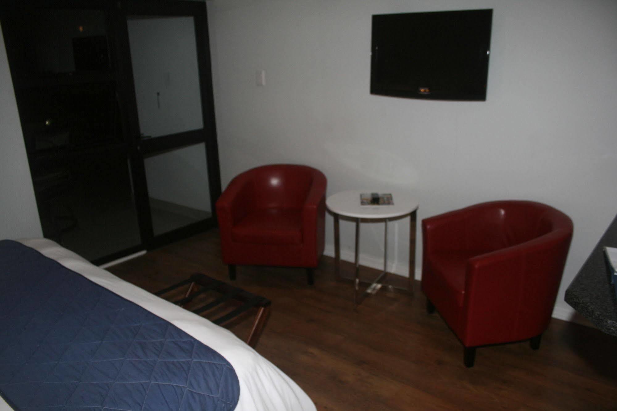 Ahoy Boutique Guest House Port Elizabeth Eksteriør bilde